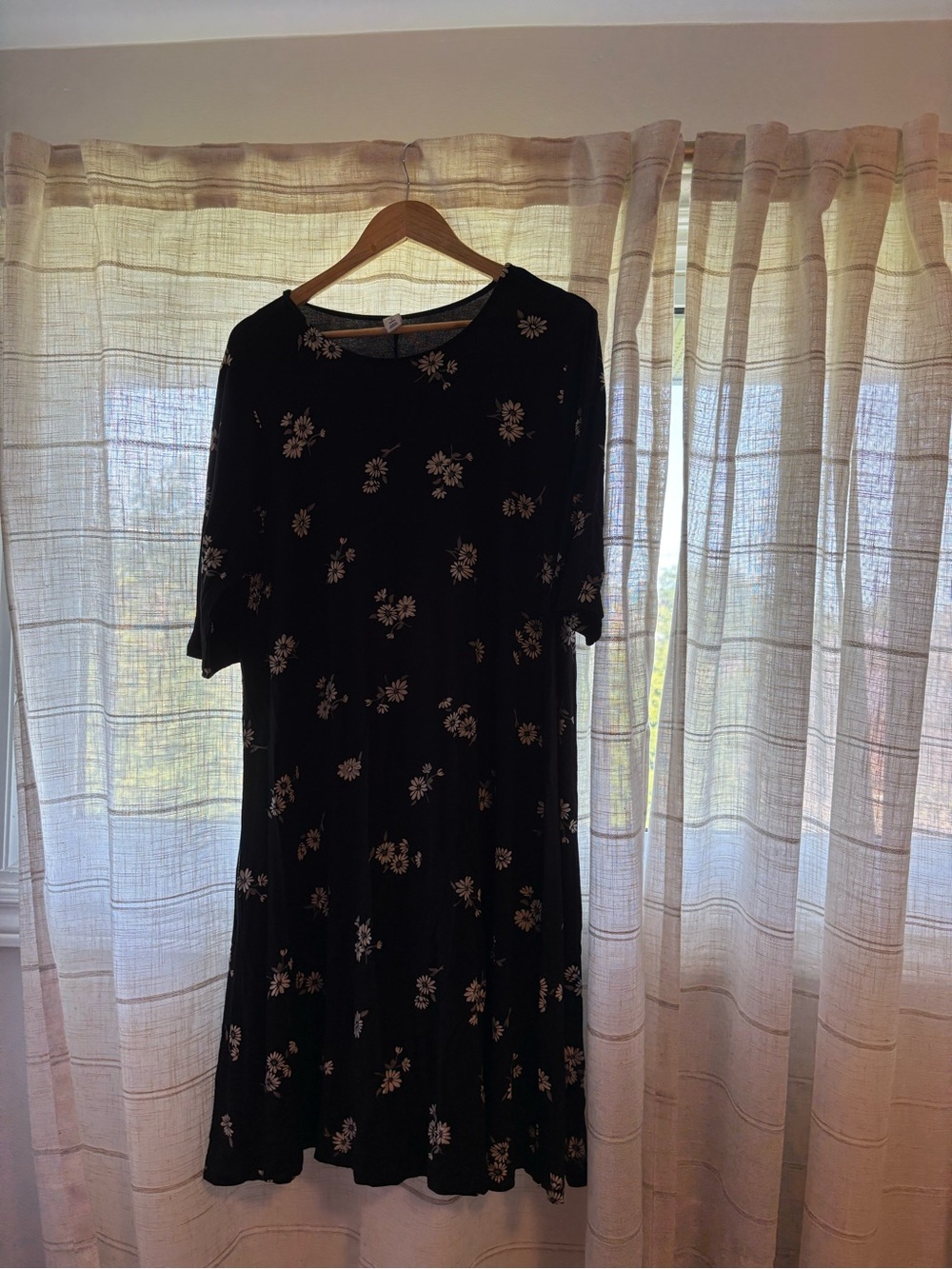 Old Navy - Black Floral Midi Dress